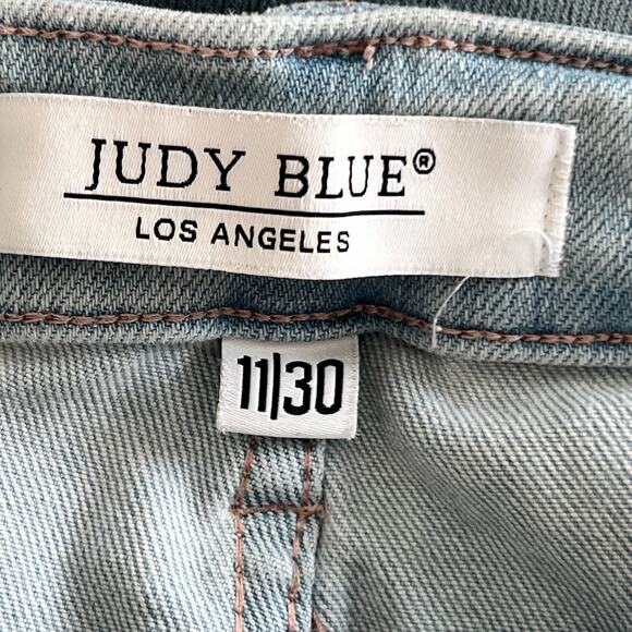 Judy Blue Mid Rise Distressed Skinny Boyfriend Jeans Women's 11/30 Light Blue - Picture 6 of 9